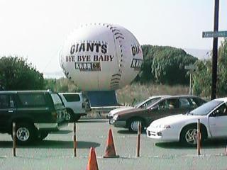 giantsbyeball.JPG (14993 bytes)